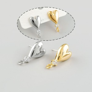 변형하트 큐빅 귀걸이 은침(좌우1쌍) 귀걸이부자재 m2306-07