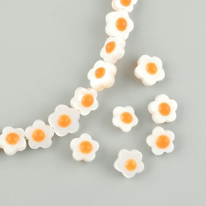자개꽃 미니 계란꽃 통과형 양면(8~9mm) (5개) 비즈팔찌재료 p2306-03